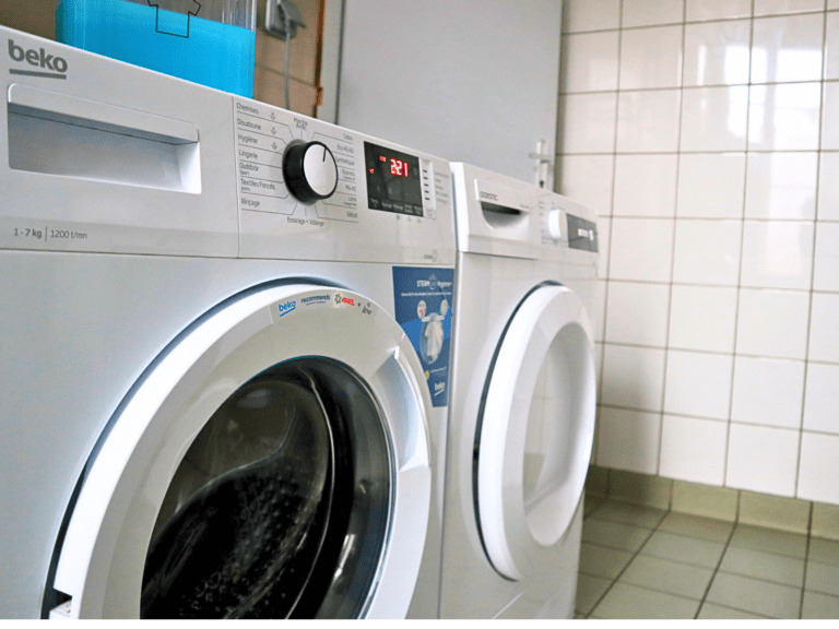 Washing & drying machines